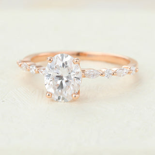 oval-shaped-moissanite-pave-setting-engagement-ring-7