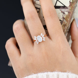 oval-shaped-moissanite-cluster-engagement-ring-12