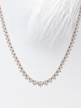 Round Cut Moissanite Riviera Diamond Tennis Necklace In White Gold