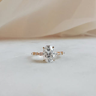 1-70-ct-oval-shaped-moissanite-solitaire-engagement-ring