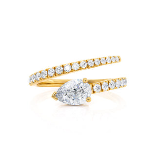 pear-shaped-moissanite-split-shank-style-wedding-band