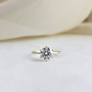 1-50-ct-round-shaped-moissanite-solitaire-engagement-ring-5