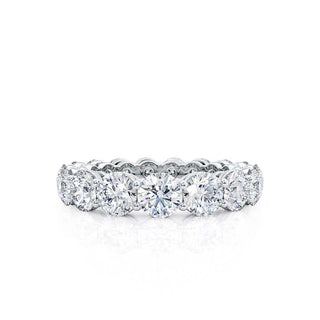 round-shaped-moissanite-full-eternity-style-wedding-band