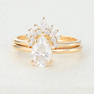 1-33-ct-pear-moissanite-solitaire-bridal-ring-set