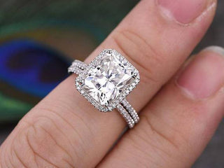 3-0-ct-radiant-cut-halo-style-moissanite-bridal-ring-set