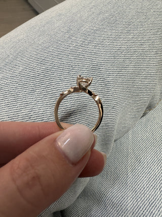 1.0 CT Round Cut Moissanite Twig Engagement Ring