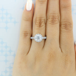 1.0 ct  Round cut Halo Moissanite Engagement Ring